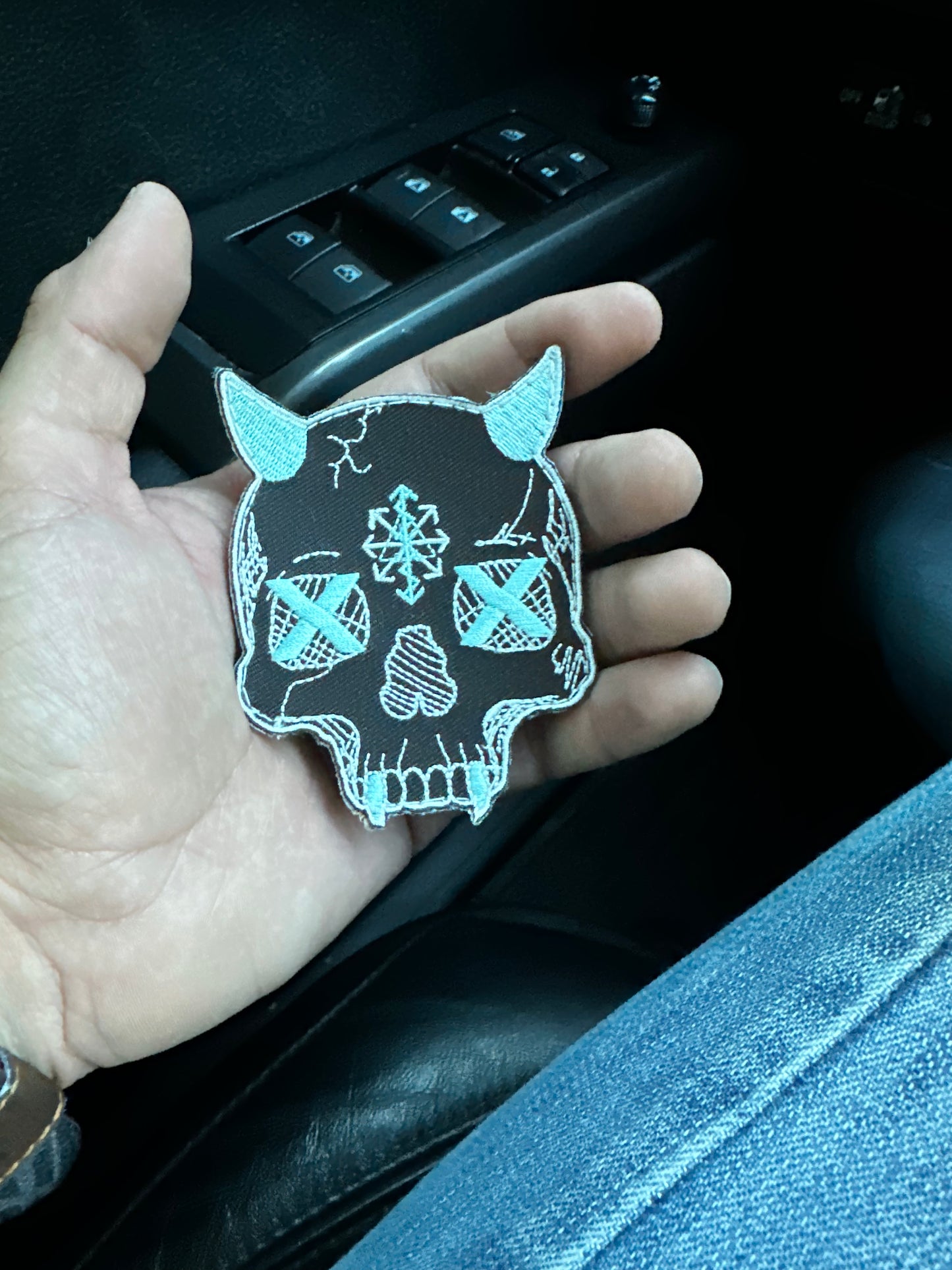 Dauntless Skull V2